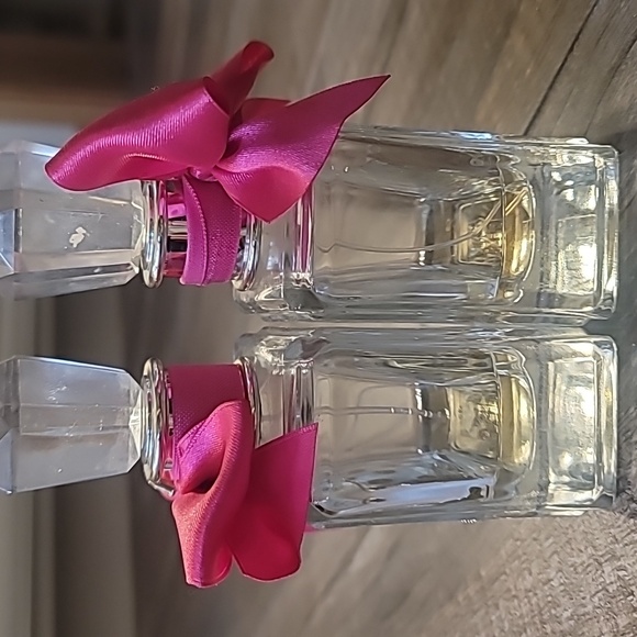 Viva La Juicy 2 Perfume 3.4oz bottles & 2 Body Lotion - Picture 5 of 6